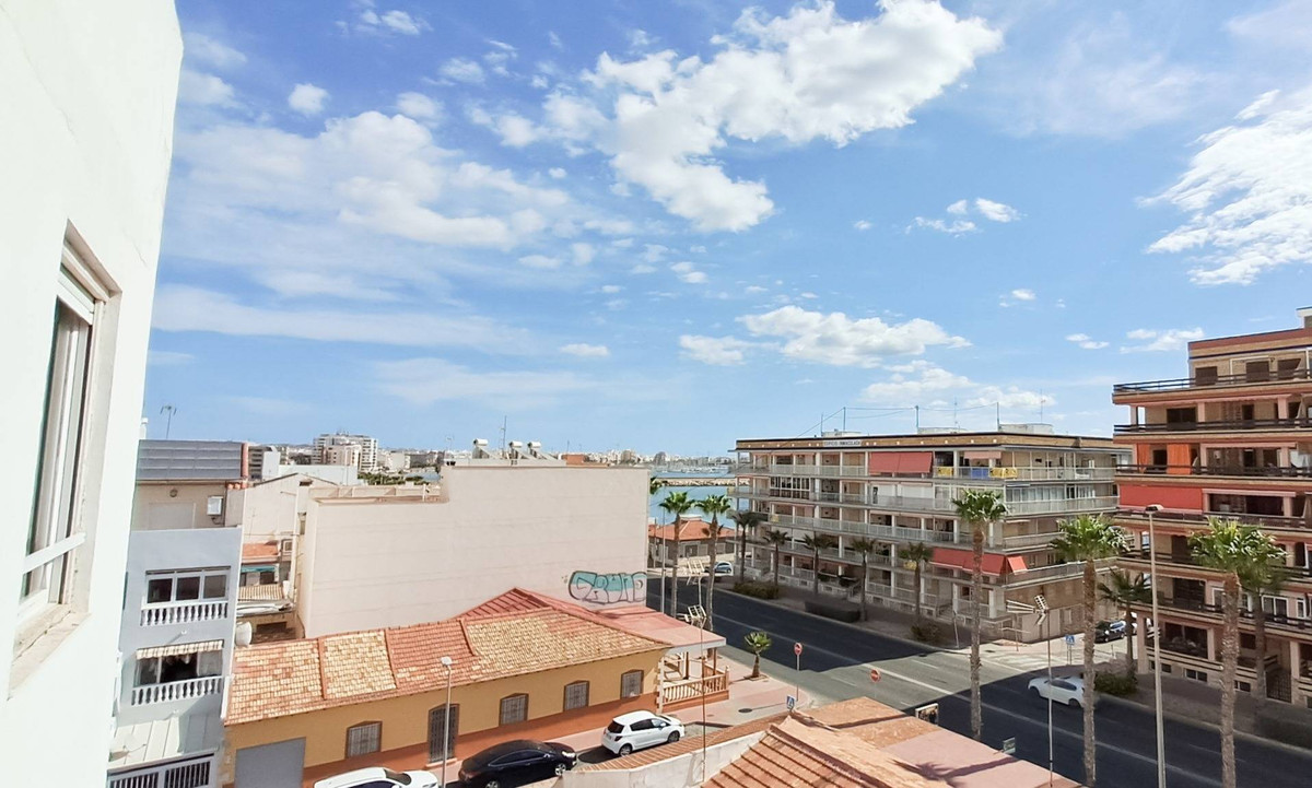 Penthouse te koop in Torrevieja | 3 slaapkamers H5397967