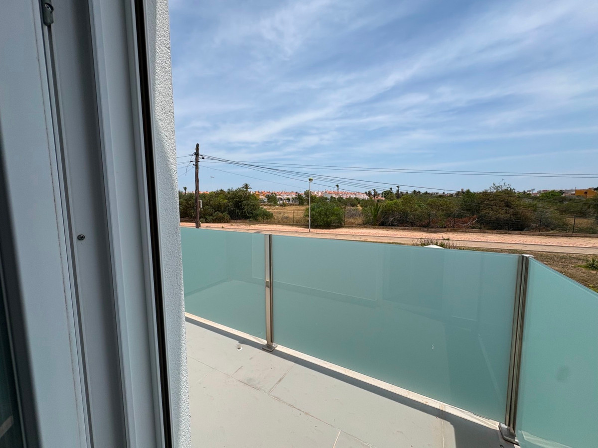 Huis te koop in Torrevieja | 2 slaapkamers H5402683