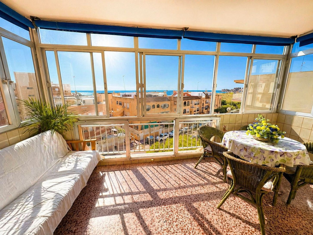 Huis te koop in Torrevieja | 2 slaapkamers H5402701