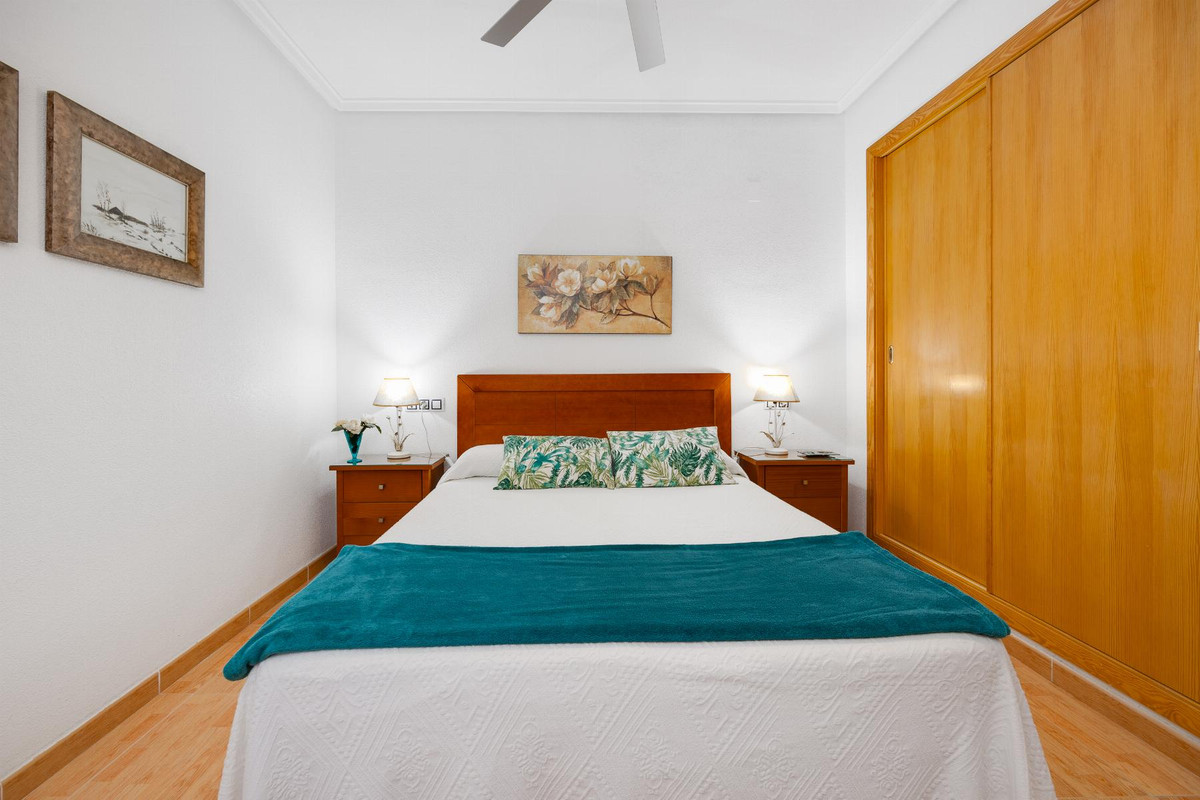 Huis te koop in Torrevieja | 2 slaapkamers H5406784