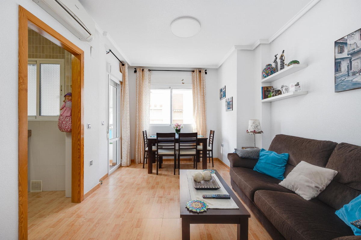 Huis te koop in Torrevieja | 2 slaapkamers H5406784