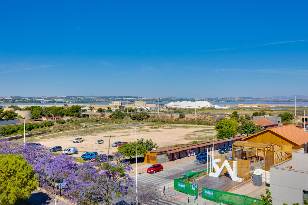 Huis te koop in Torrevieja | 2 slaapkamers H5406784