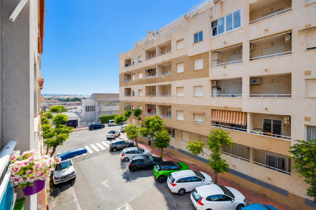 Huis te koop in Torrevieja | 2 slaapkamers H5406784
