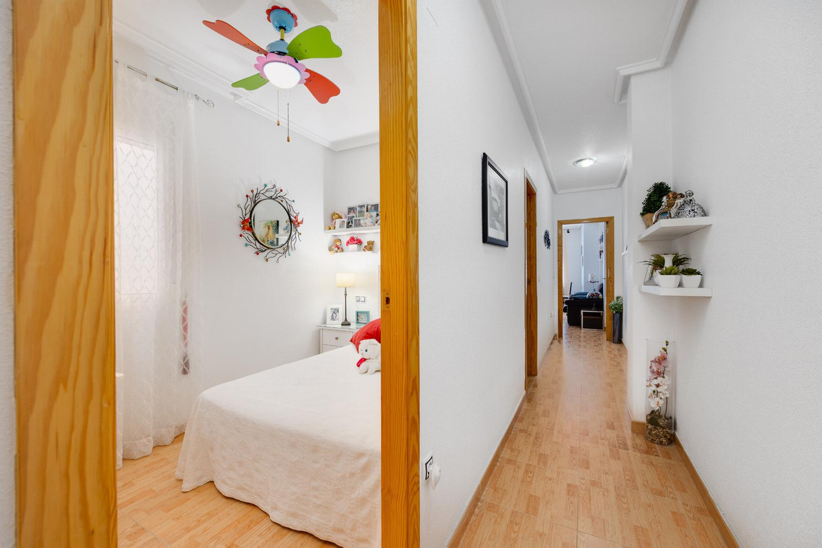 Huis te koop in Torrevieja | 2 slaapkamers H5406784
