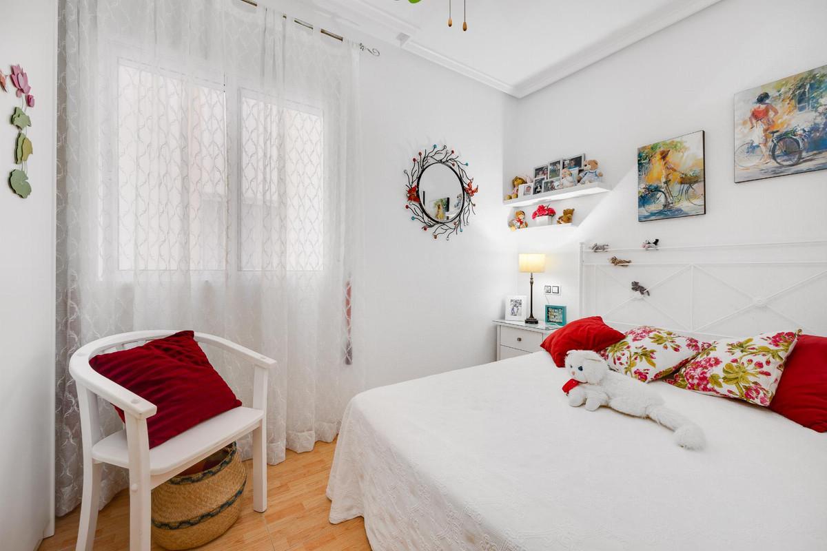 Huis te koop in Torrevieja | 2 slaapkamers H5406784