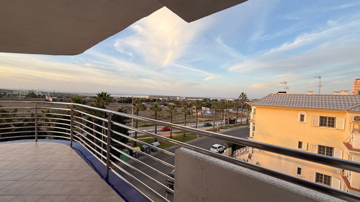 Huis te koop in Torrevieja | 1 slaapkamers H5406970