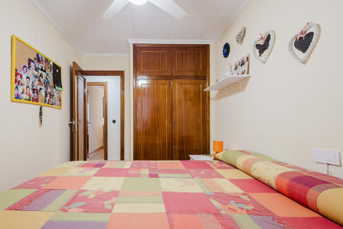 Huis te koop in Torrevieja | 3 slaapkamers H5407636