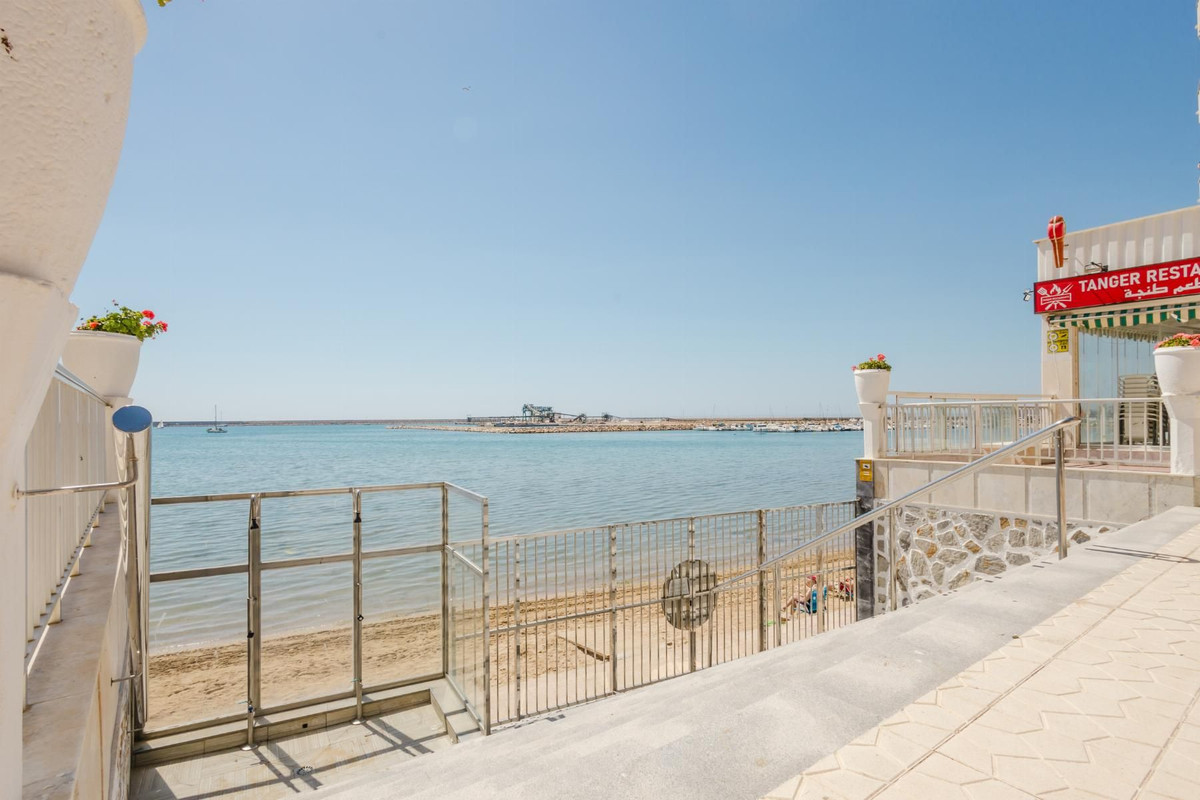 Huis te koop in Torrevieja | 3 slaapkamers H5407636