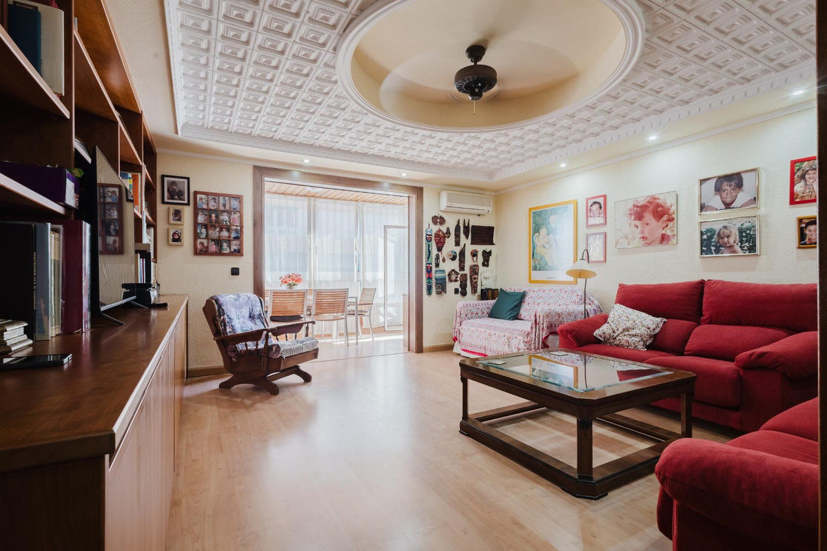 Huis te koop in Torrevieja | 3 slaapkamers H5407636