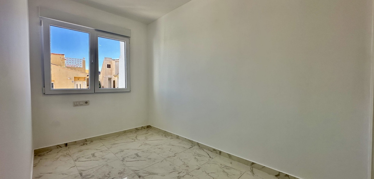 Huis te koop in Torrevieja | 3 slaapkamers H5408725