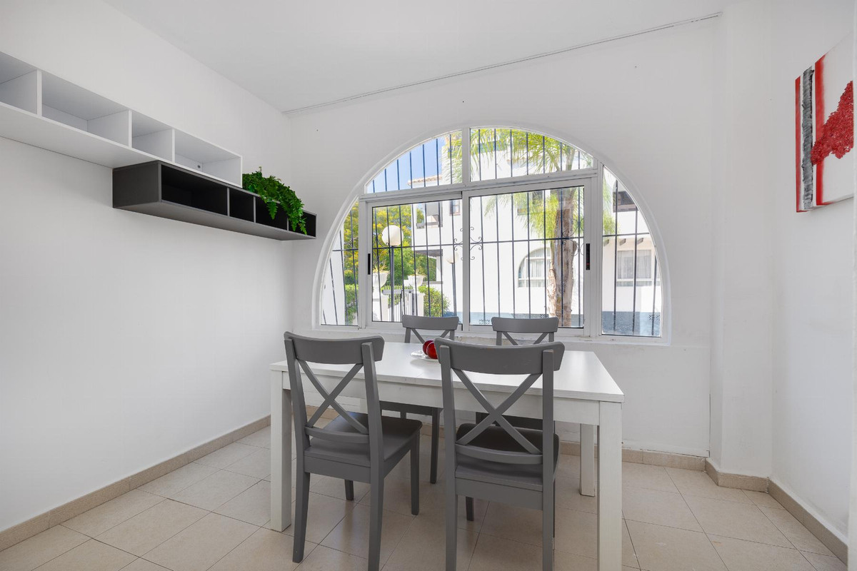 Bungalow te koop in Torrevieja | 2 slaapkamers H5410702