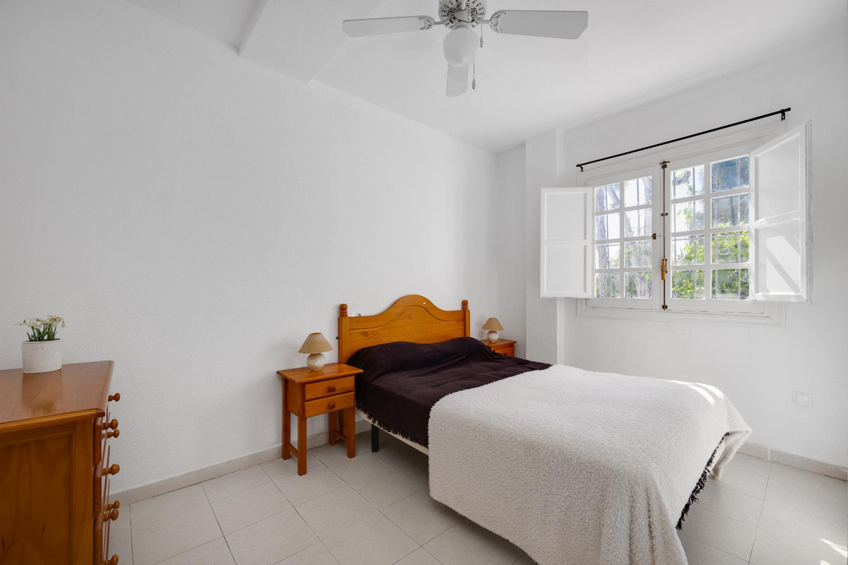 Bungalow te koop in Torrevieja | 2 slaapkamers H5410702
