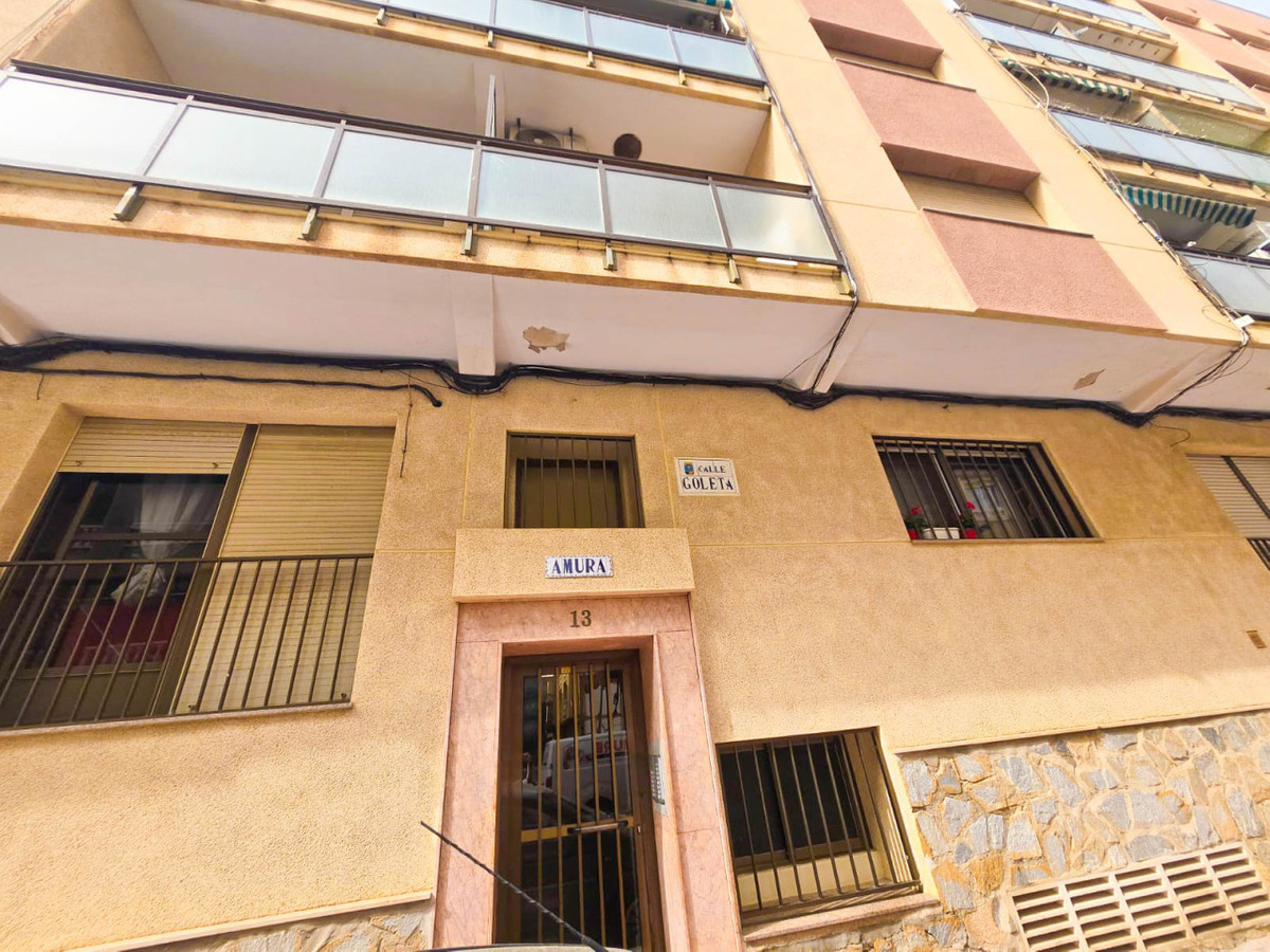 Huis te koop in Torrevieja | 3 slaapkamers H5426824