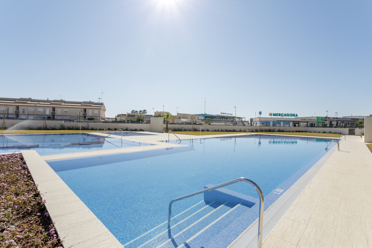 Huis te koop in Torrevieja | 3 slaapkamers H5432962