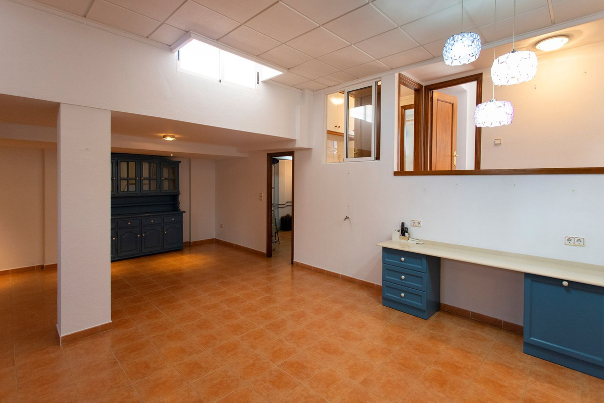 Huis te koop in Torrevieja | 4 slaapkamers H5435413