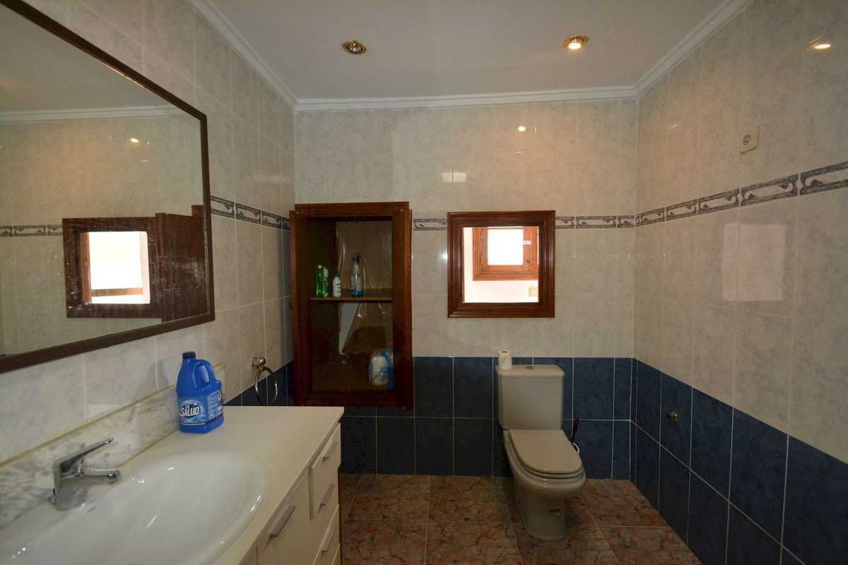 Huis te koop in Torrevieja | 4 slaapkamers H5439994