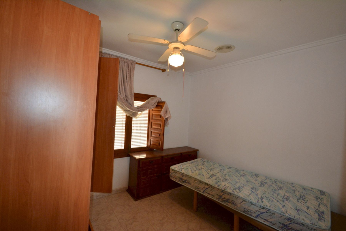 Huis te koop in Torrevieja | 4 slaapkamers H5439994