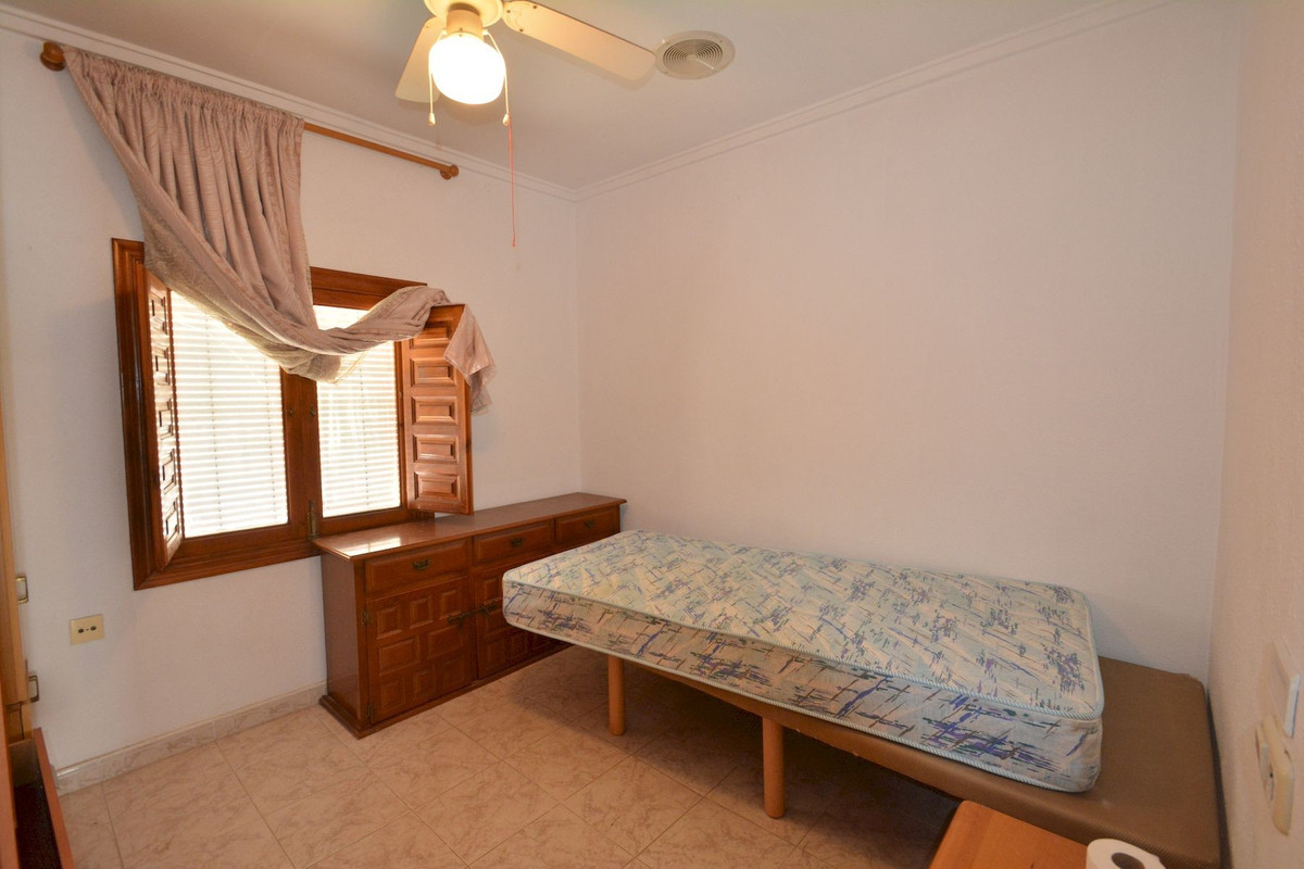 Huis te koop in Torrevieja | 4 slaapkamers H5439994