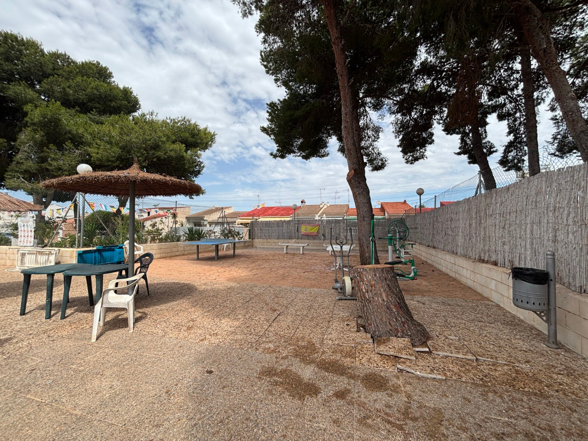 Huis te koop in Torrevieja | 4 slaapkamers H5439994