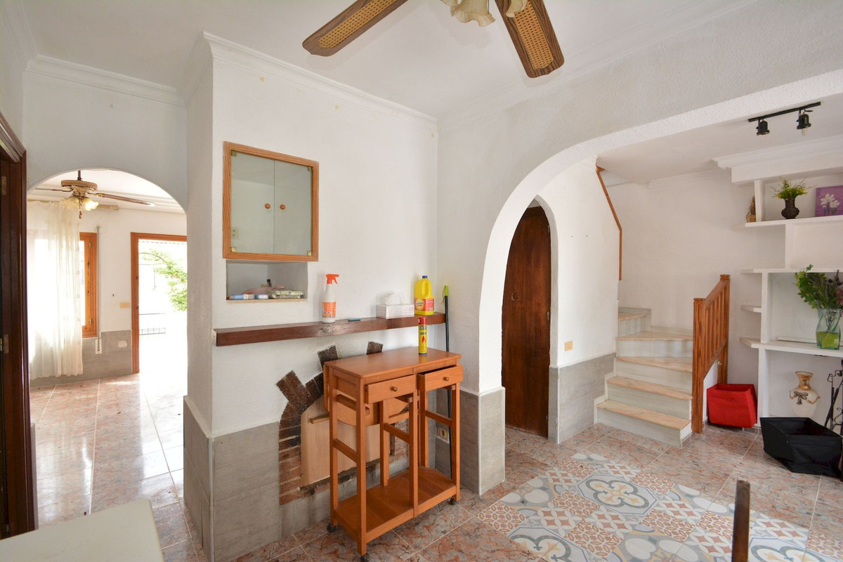 Huis te koop in Torrevieja | 4 slaapkamers H5439994