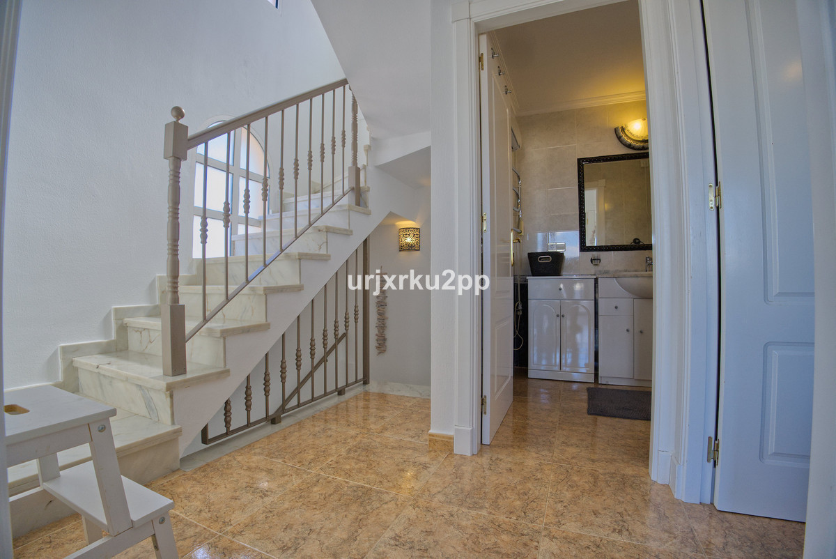 Huis te koop in Torrevieja | 3 slaapkamers H5441560