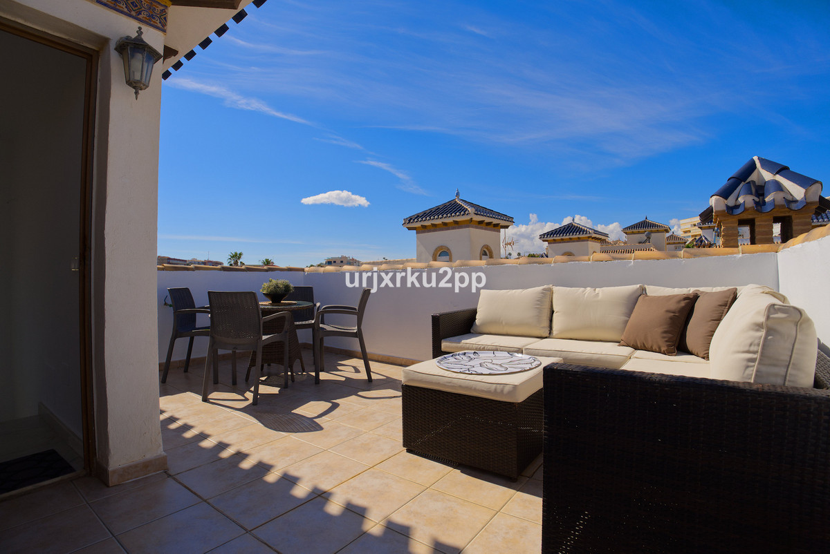Huis te koop in Torrevieja | 3 slaapkamers H5441560
