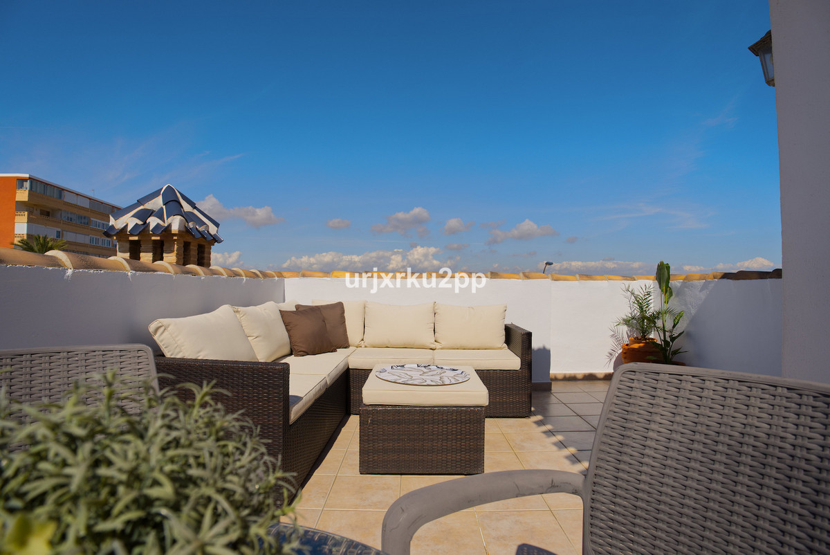 Huis te koop in Torrevieja | 3 slaapkamers H5441560
