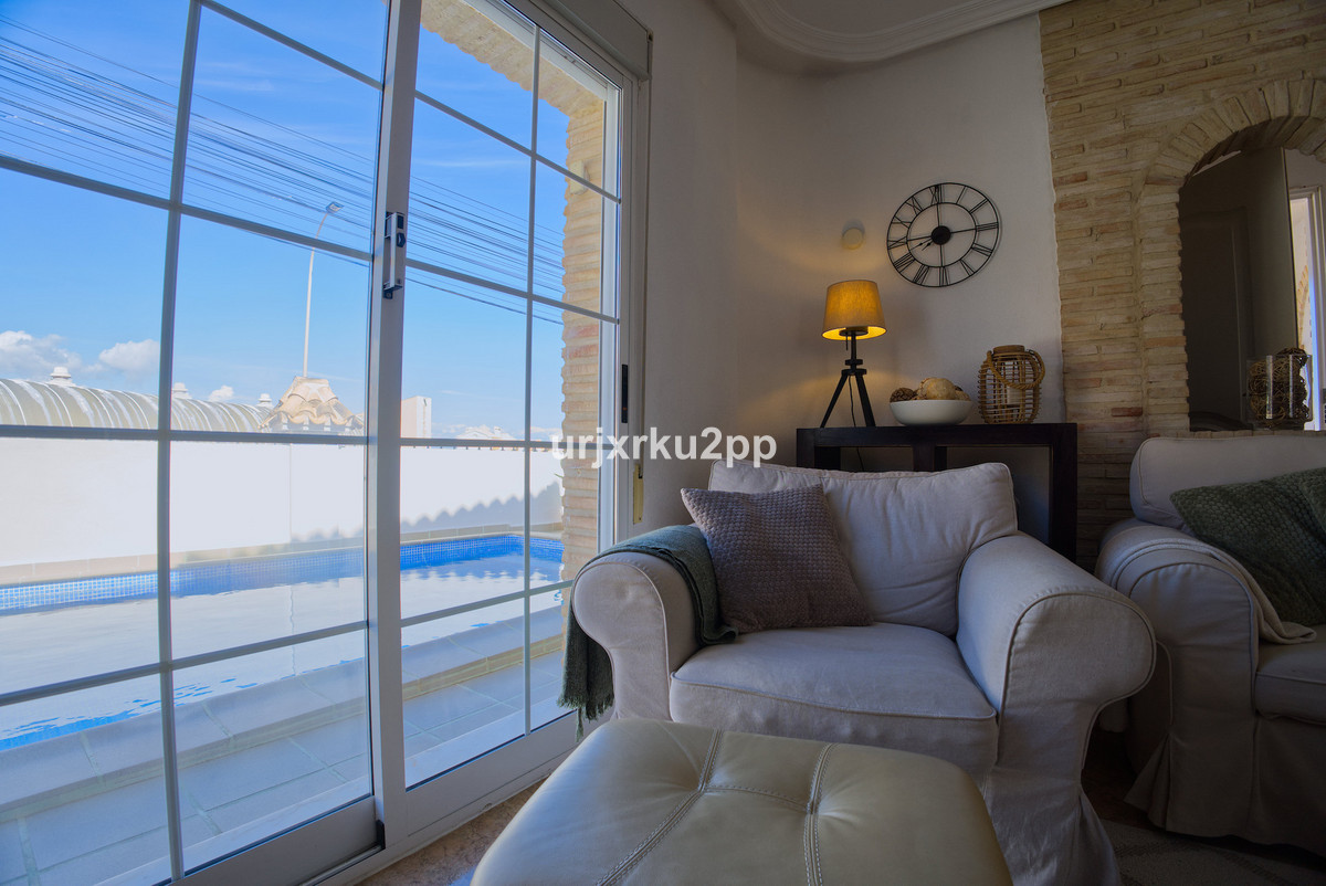 Huis te koop in Torrevieja | 3 slaapkamers H5441560