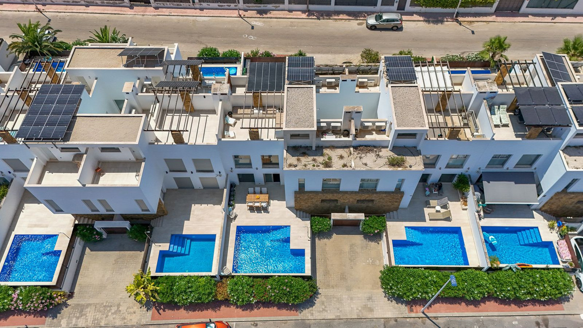 Huis te koop in Torrevieja | 5 slaapkamers H5442097