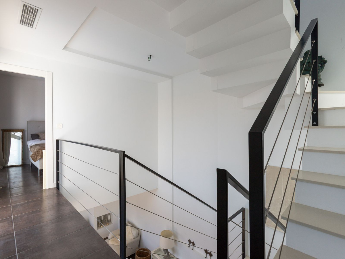 Huis te koop in Torrevieja | 5 slaapkamers H5442097