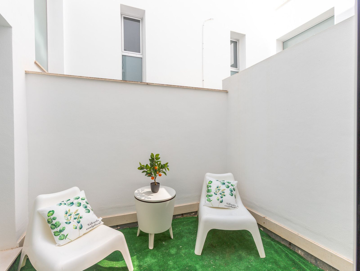 Huis te koop in Torrevieja | 5 slaapkamers H5442097
