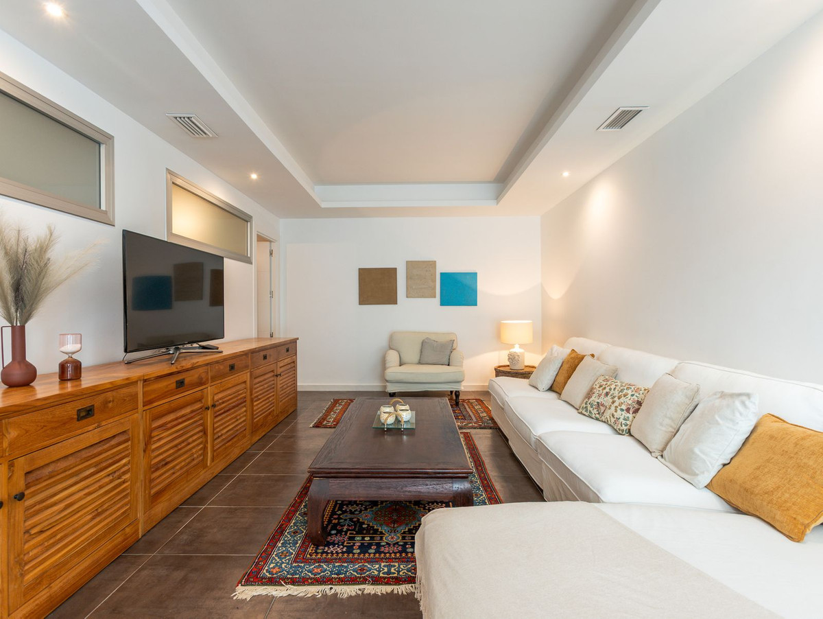 Huis te koop in Torrevieja | 5 slaapkamers H5442097