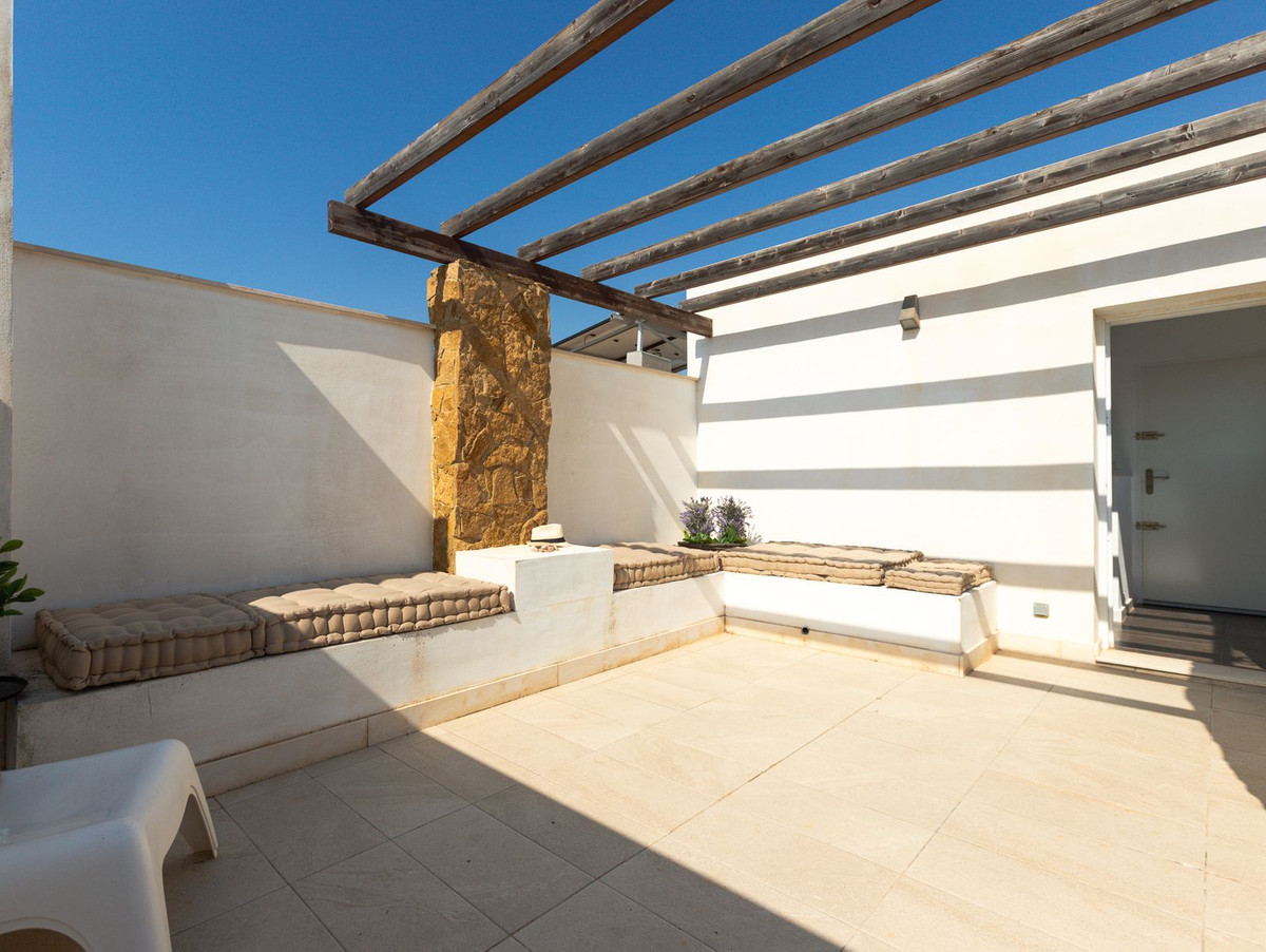 Huis te koop in Torrevieja | 5 slaapkamers H5442097