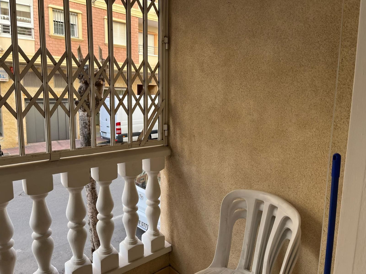 Bungalow te koop in Torrevieja | 2 slaapkamers H5443744