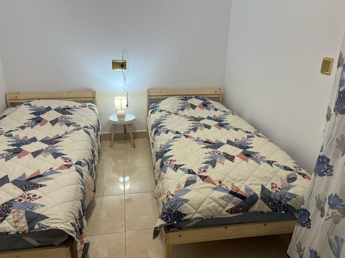 Bungalow te koop in Torrevieja | 2 slaapkamers H5443744