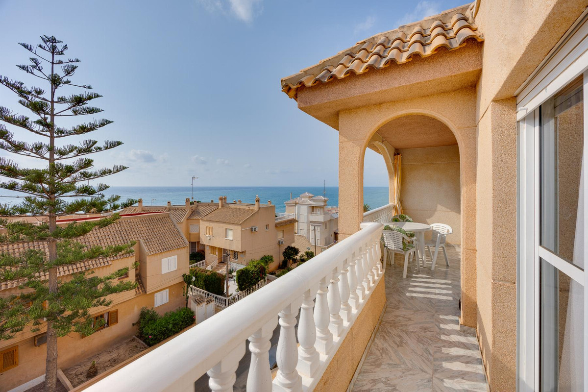 Appartement te koop in Torrevieja | 2 slaapkamers H5449519