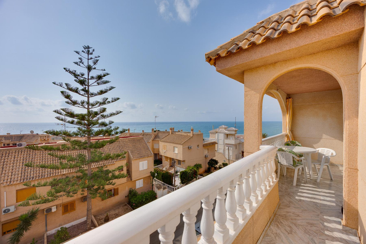 Appartement te koop in Torrevieja | 2 slaapkamers H5449519