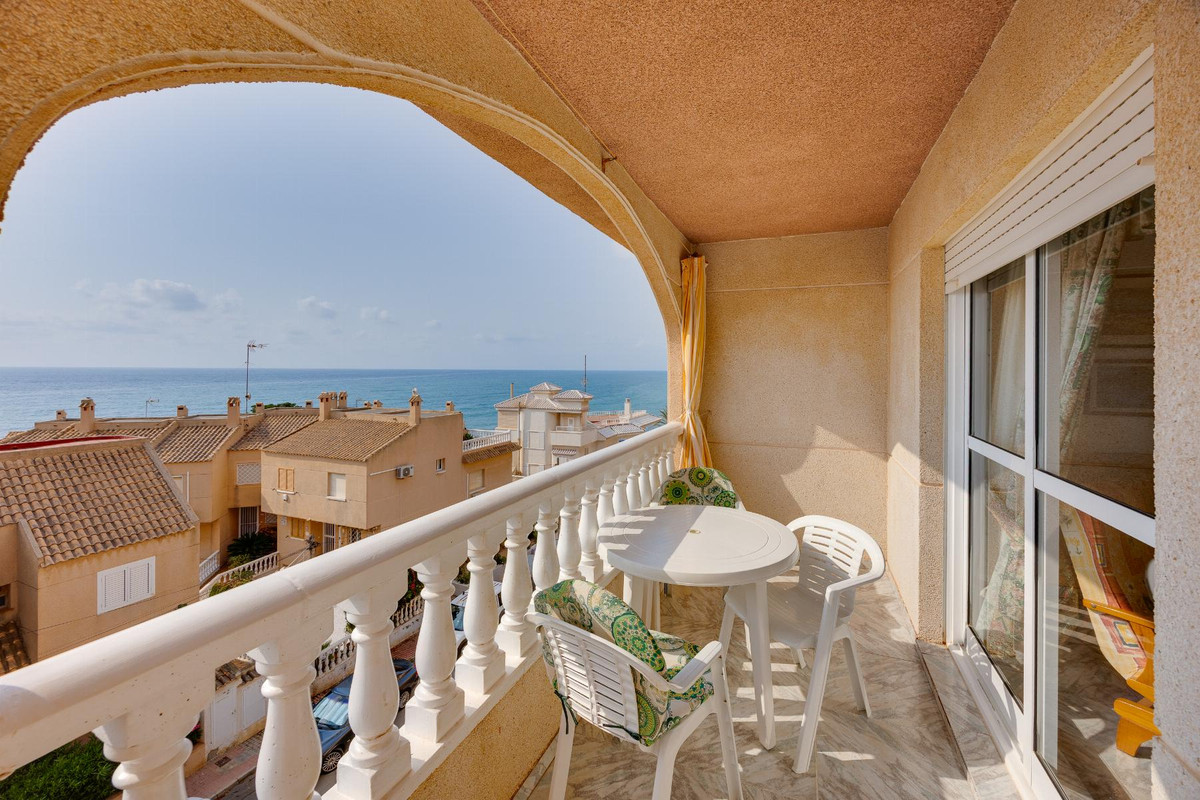 Appartement te koop in Torrevieja | 2 slaapkamers H5449519