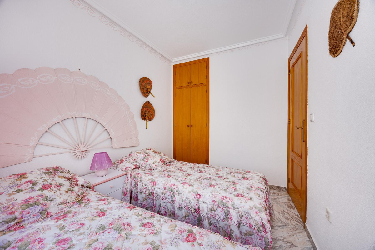 Appartement te koop in Torrevieja | 2 slaapkamers H5449519