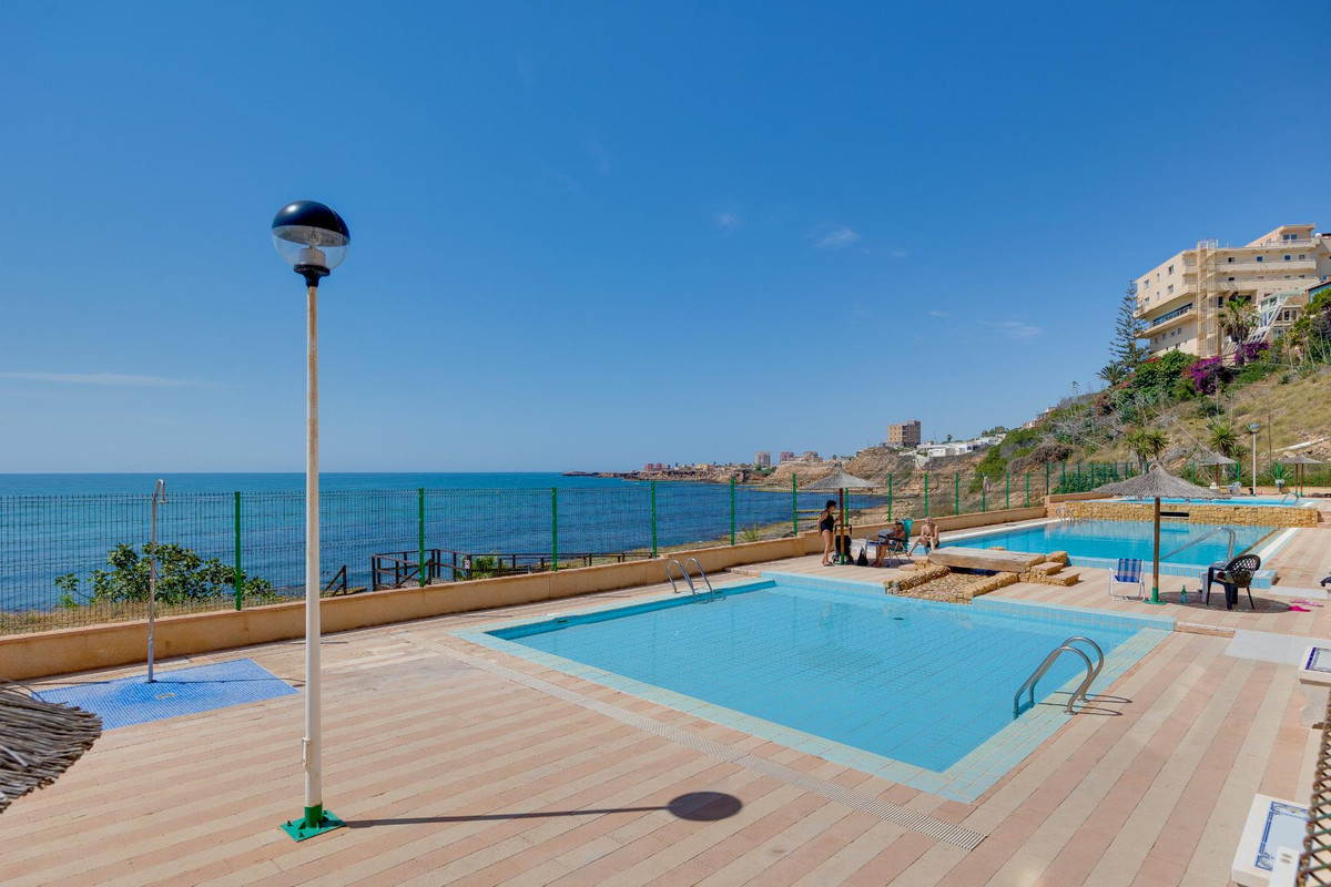 Appartement te koop in Torrevieja | 2 slaapkamers H5449519