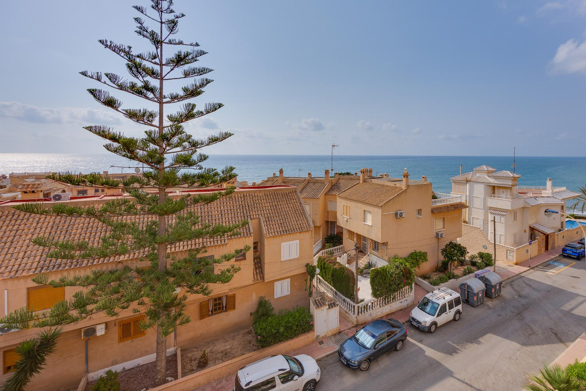 Appartement te koop in Torrevieja | 2 slaapkamers H5449519