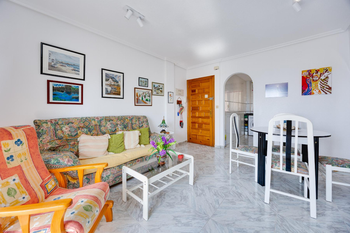 Appartement te koop in Torrevieja | 2 slaapkamers H5449519