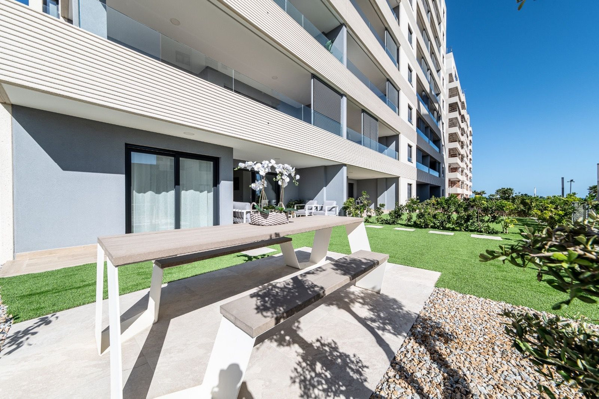 Huis te koop in Torrevieja | 2 slaapkamers H5451949