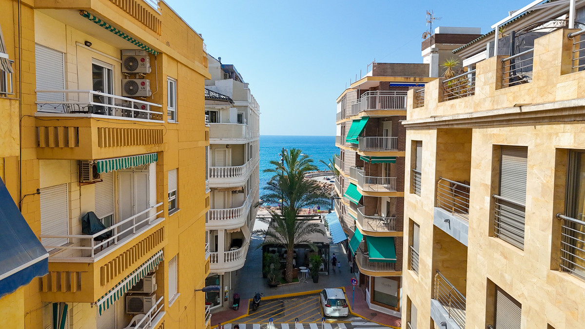 Huis te koop in Torrevieja | 2 slaapkamers H5461609