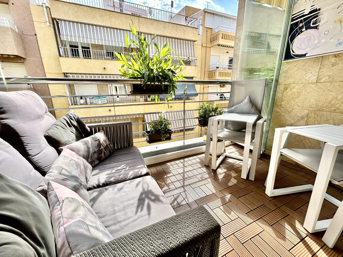 Huis te koop in Torrevieja | 2 slaapkamers H5461609