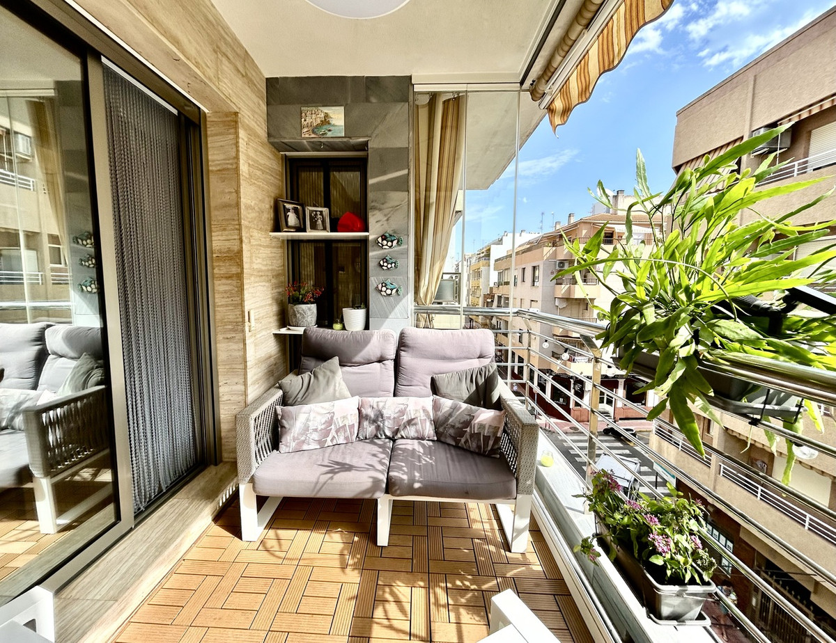 Huis te koop in Torrevieja | 2 slaapkamers H5461609