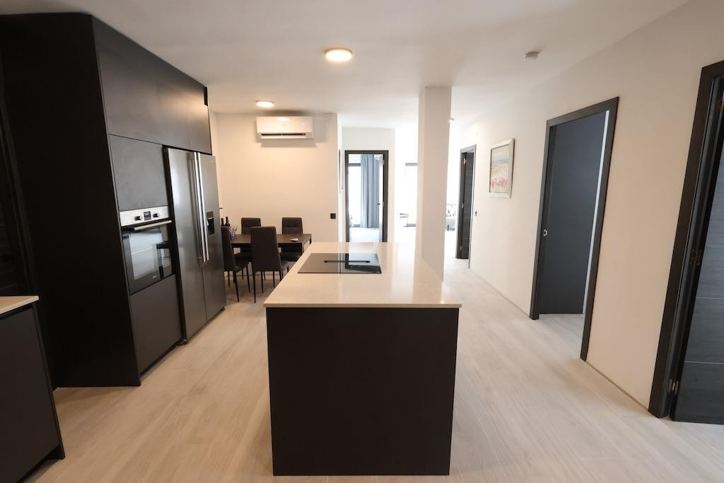 Huis te koop in Torrevieja | 3 slaapkamers H5464282