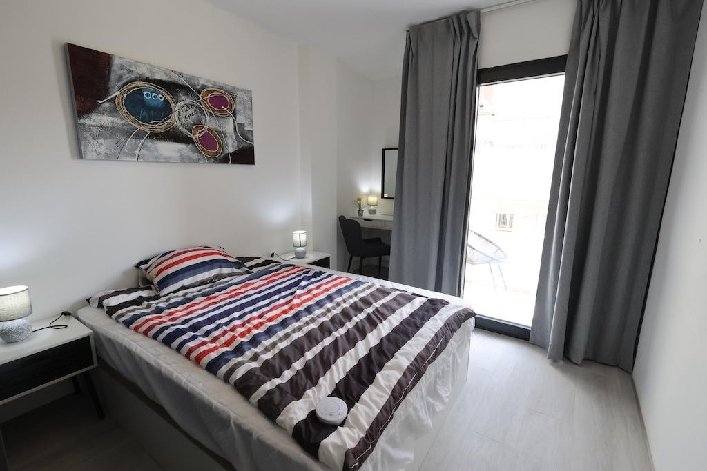 Huis te koop in Torrevieja | 3 slaapkamers H5464282
