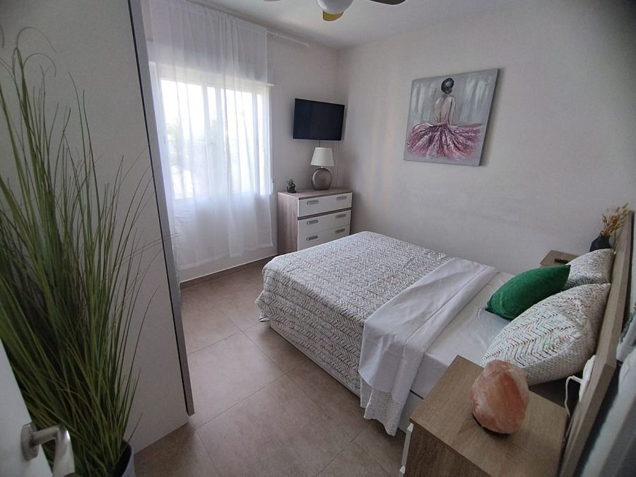 Huis te koop in Torrevieja | 5 slaapkamers H5464423