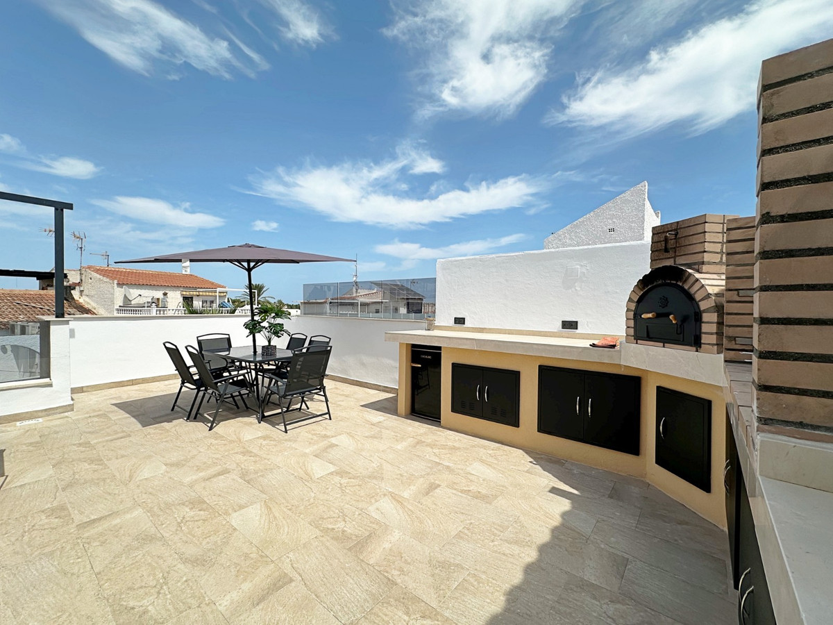 Huis te koop in Torrevieja | 3 slaapkamers H5464435